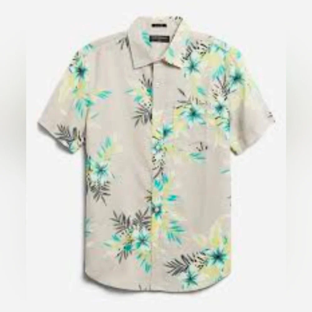 Banana Republic Adult (Medium) Linen Hawaiian/Tropical/Beach Button-Down Shirt